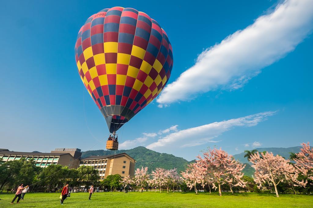 Luminous Hot Spring Resort & Spa Luye Exterior foto